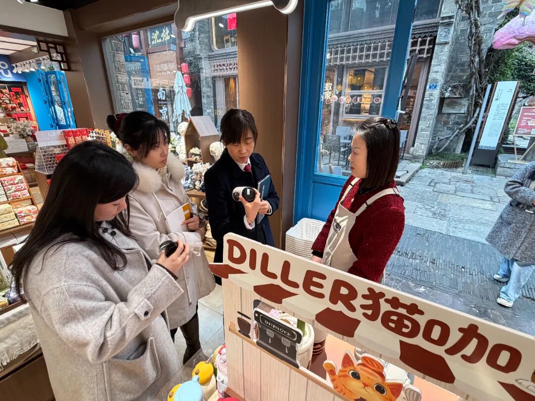 1773739035115072497.jpg 1773739035115072497.jpg